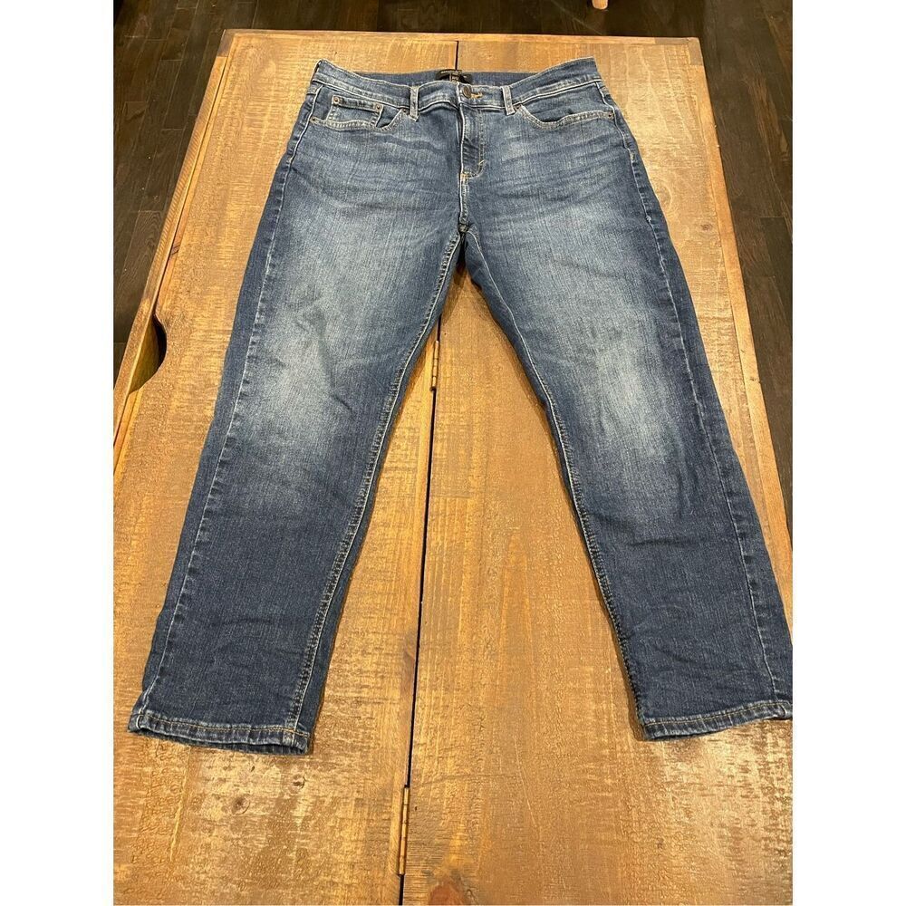 Banana Republic Girlfriend Jeans Size 12P 25” Inseam